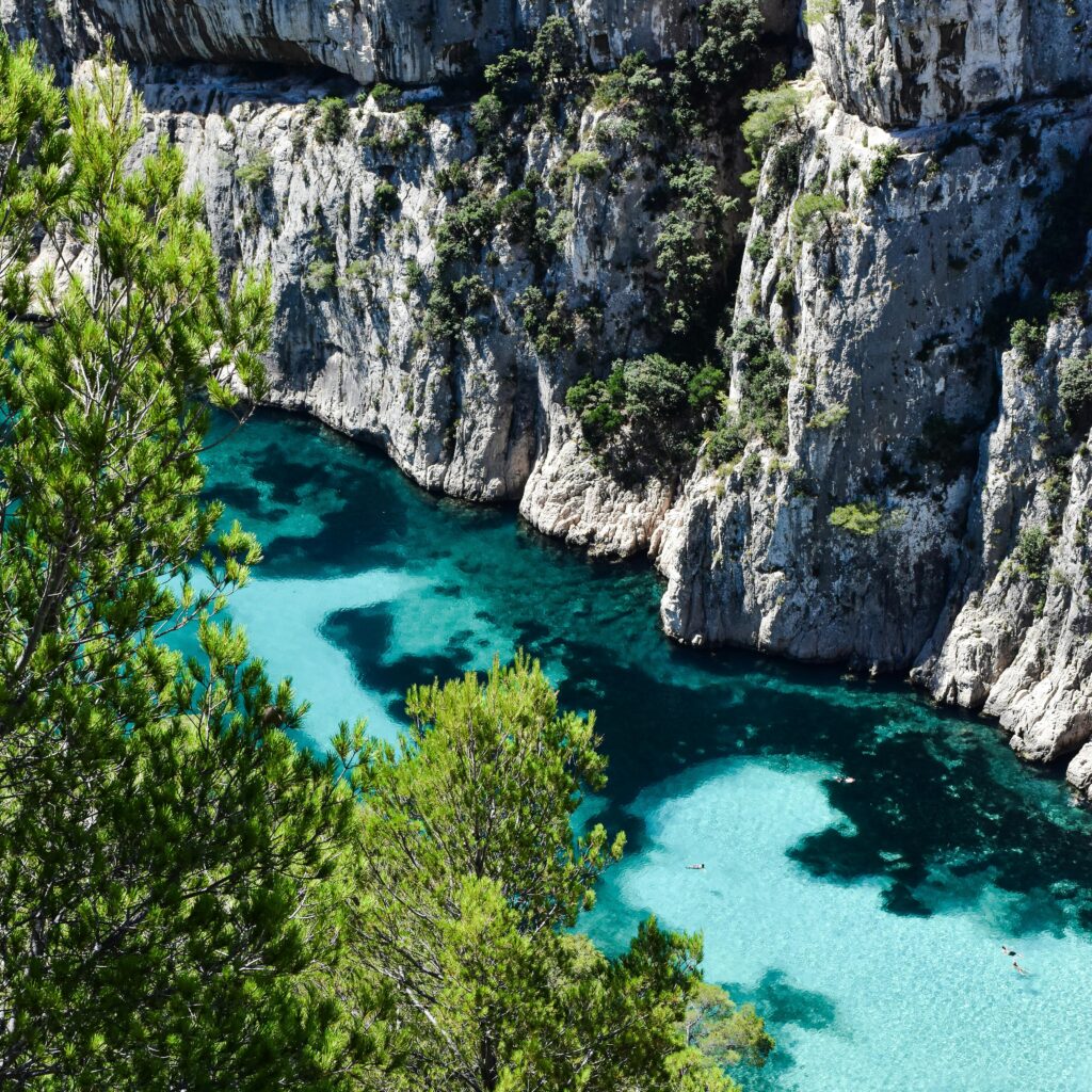 Côte d&rsquo;Azur et Provence : Optimiser la performance énergétique des perles touristiques du Sud-Est